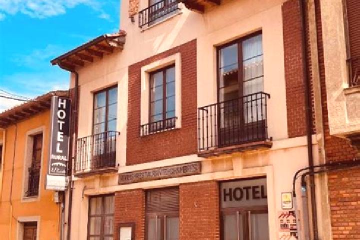 Maya, 29 — Escort in Mansilla Mayor, Spain