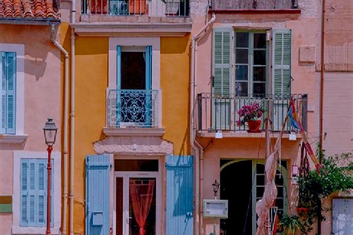 Maya, 29 — Escort in Still, France