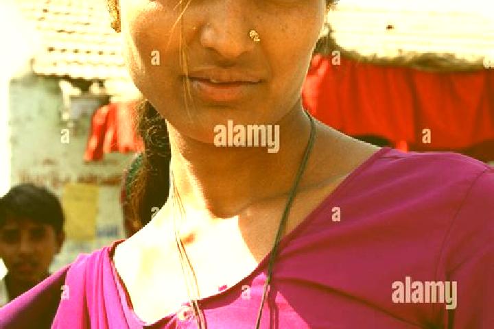 Maya, 30, a red blue-eyed indian companion based in Caldas da Rainha. Offering Prostate Massage, Roleplay, BDSM. Available for incall and outcall, day and ev...