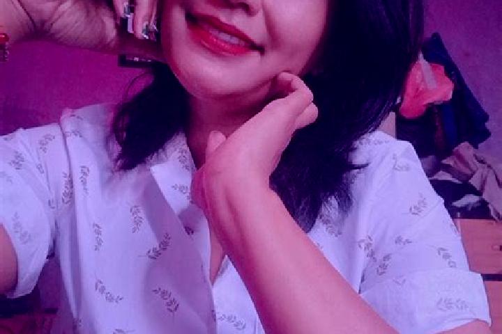 Maya, 30 — Escort in Lewoleba, Indonesia