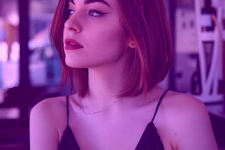 Maya, 31, a auburn brown-eyed european companion based in Cattolica. Offering CIM, Deep French Kissing, Girlfriend Experience, A-Level, Dinner Date. Availabl...