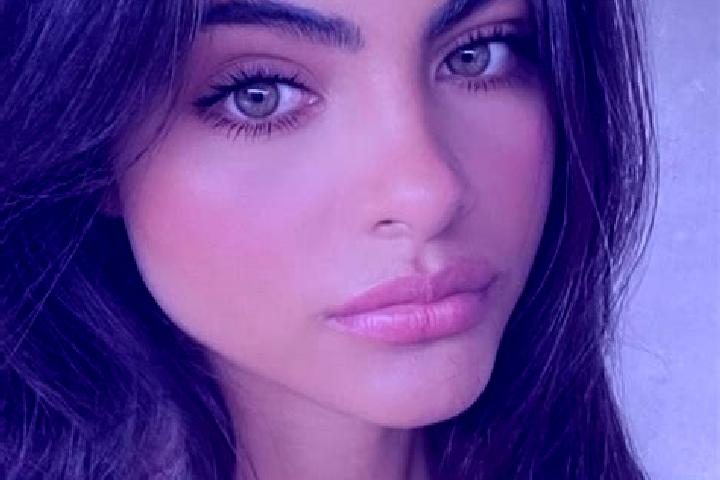 Maya, 31, a brunette green-eyed latina companion based in Laconnex. Offering Travel Companion, Erotic Massage, Deep French Kissing. Available for incall and ...