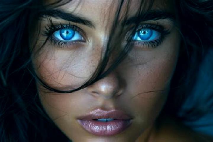 Maya, 31, a chestnut blue-eyed middle eastern companion based in Logan City. Offering Deep French Kissing, Massage, Couples. Available for incall and outcall...