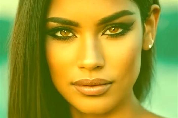 Maya, 31, a dark blonde amber-eyed latina companion based in Orolaleng. Offering Striptease, Girlfriend Experience. Available for incall and outcall, day and...