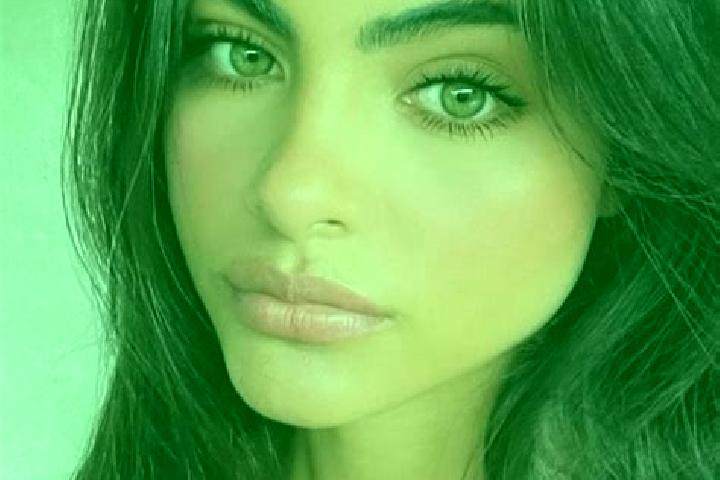 Maya, 31, a dark blonde dark-eyed indian companion based in Wuwangkou. Offering Couples, Striptease, Overnight. Available for incall and outcall, day and eve...