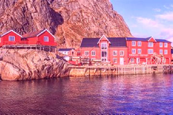 Maya, 31 — Escort in As, Norway