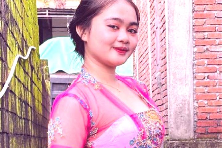 Maya, 31 — Escort in Gereneng, Indonesia
