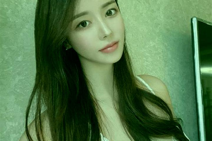 Maya, 31 — Escort in Yakoucun, China