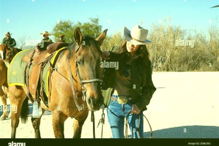 Maya, 32 — Escort in El Rio, United States