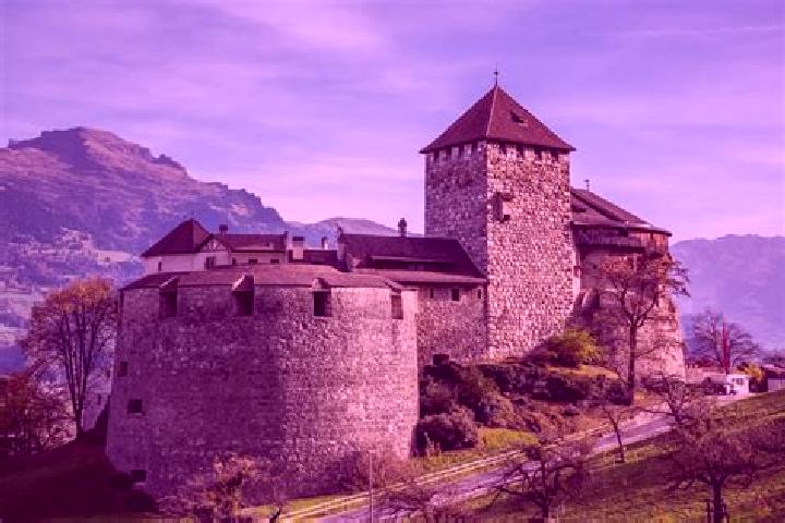 Maya, 32 — Escort in Eschen, Liechtenstein