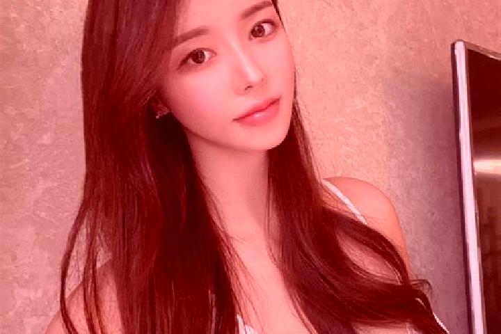 Maya, 32 — Escort in Foluo, China