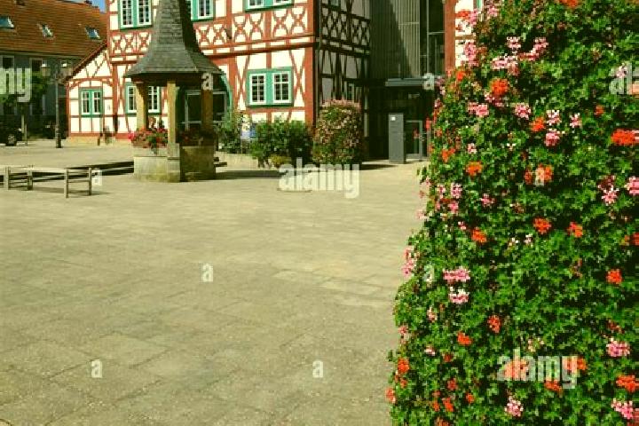 Maya, 32 — Escort in Stadtlauringen, Germany