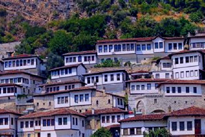 Maya, 32 — Escort in Vergo, Albania