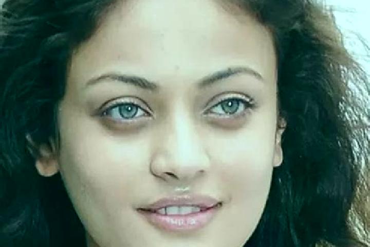 Maya, 33, a auburn blue-eyed indian companion based in Okene. Offering Dinner Date, Roleplay, Massage, A-Level, 69. Available for incall and outcall, day and...