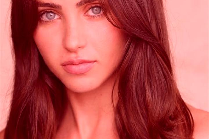 Maya, 33, a auburn brown-eyed latina companion based in Courlans. Offering Erotic Massage, OWO, Roleplay, Massage. Available for incall and outcall, day and ...
