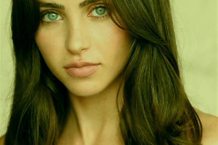 Maya, 33, a auburn brown-eyed mediterranean companion based in Rancabungur. Offering Prostate Massage, Girlfriend Experience, Travel Companion, Couples. Avai...