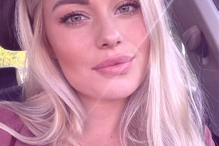 Maya, 33, a blonde hazel-eyed caribbean companion based in San Alberto. Offering GFE, A-Level, 69. Available for incall and outcall, day and evening dates.