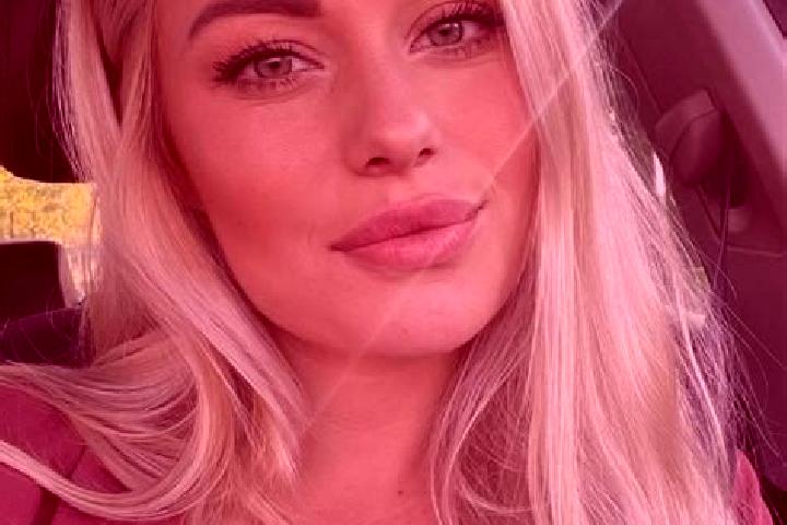 Maya, 33, a blonde hazel-eyed slavic companion based in Kola Sar. Offering Duos, Girlfriend Experience, GFE. Available for incall and outcall, day and evenin...