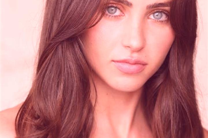 Maya, 33, a dark blonde hazel-eyed latina companion based in Lennestadt. Offering Girlfriend Experience, Domination, Party Girl, 69. Available for incall and...