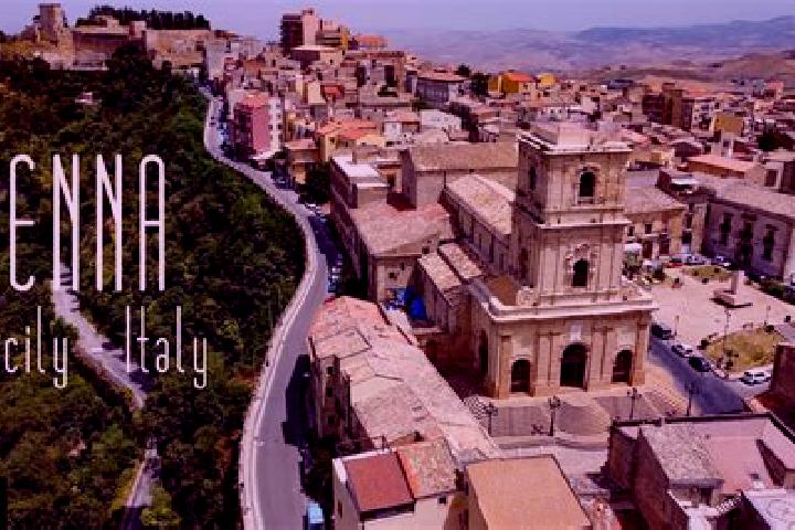 Maya, 33 — Escort in Enna, Italy