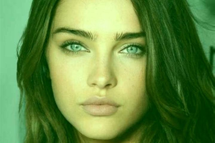 Maya, 34, a brunette blue-eyed mixed companion based in Ploneour-Lanvern. Offering Domination, Party Girl, A-Level, Roleplay. Available for incall and outcal...