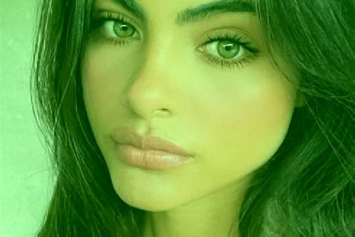 Maya, 34, a brunette green-eyed indian companion based in Narre Warren North. Offering 69, Dinner Date, Overnight. Available for incall and outcall, overnigh...