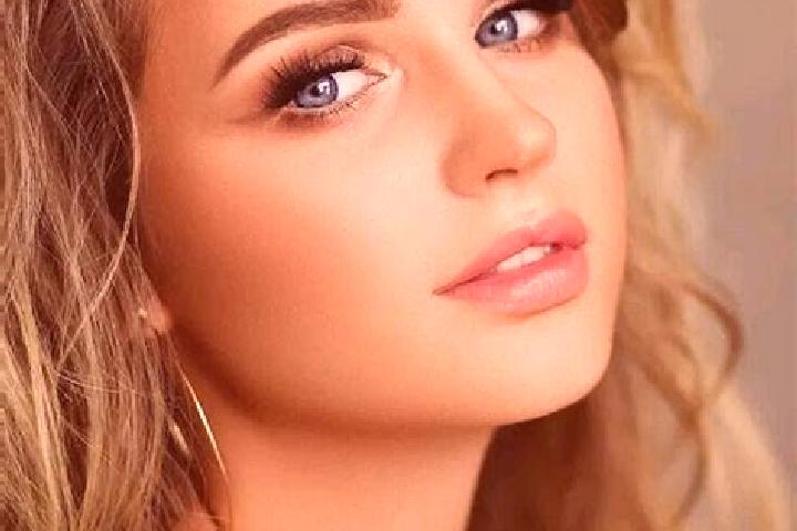 Maya, 34, a dark blonde blue-eyed slavic companion based in Ballycastle. Offering Overnight, CIM, Erotic Massage. Available for incall and outcall, day and e...
