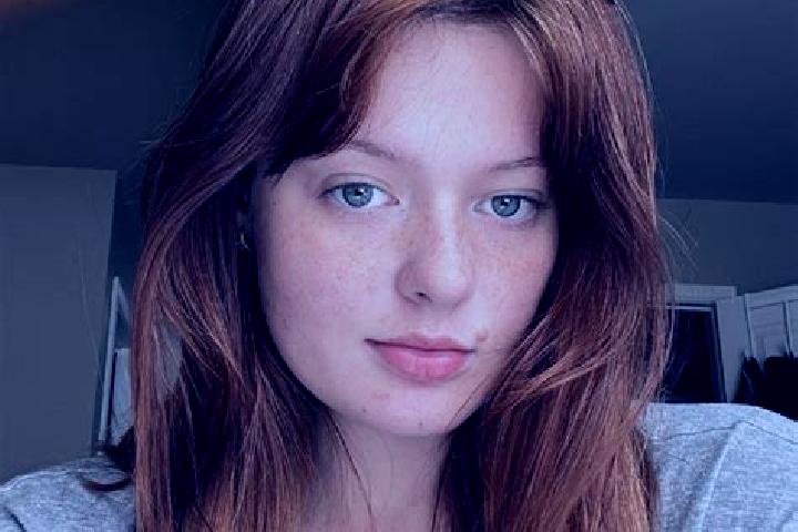 Maya, 34, a red grey-eyed mediterranean companion based in Martelli-Laganosa. Offering OWO, Striptease, CIM. Available for incall and outcall, day and evenin...