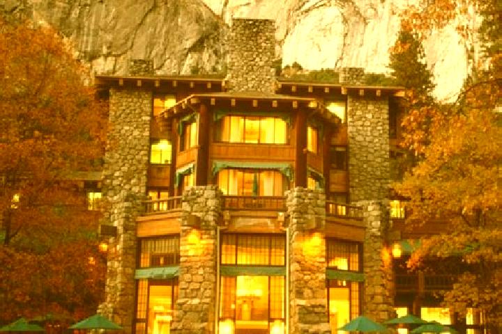 Maya, 34 — Escort in Ahwahnee, United States