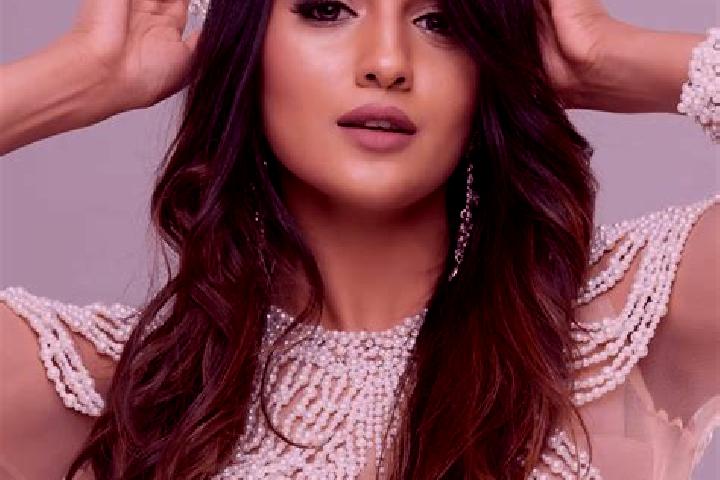 Maya, 34 — Escort in Bani an Nahari, Yemen
