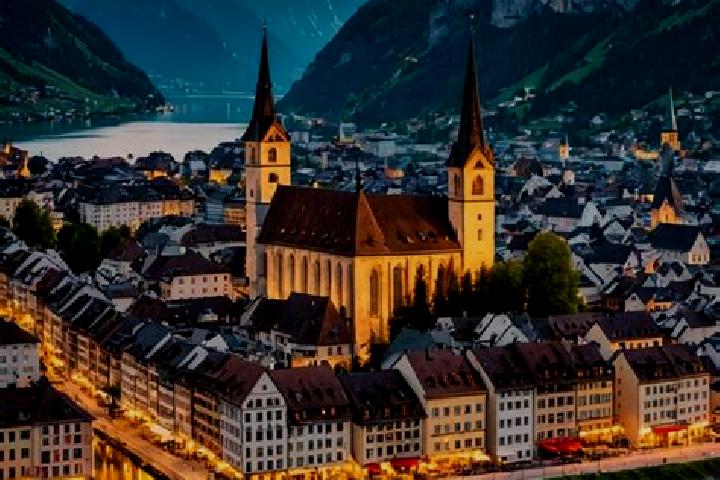 Maya, 34 — Escort in Kerns, Switzerland