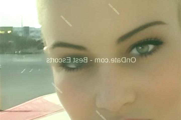 Maya, 34 — Escort in Watkins, United States