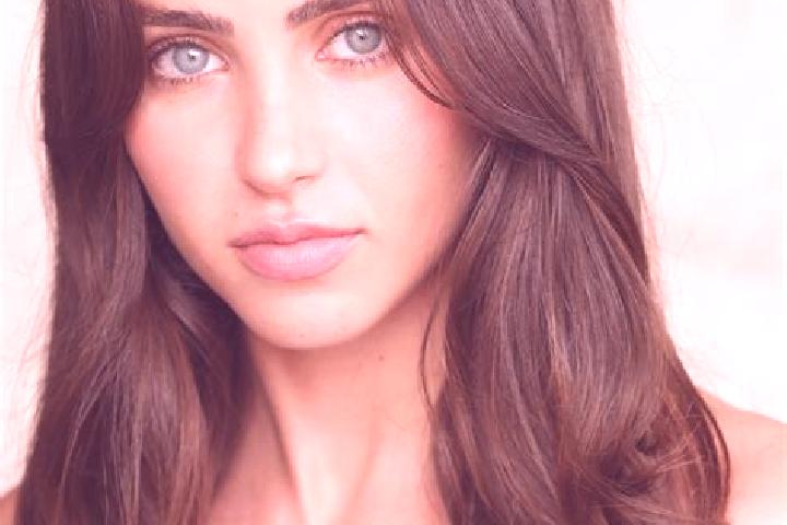 Maya, 35, a brunette grey-eyed ebony companion based in Palfau. Offering BDSM, OWO, Roleplay. Available for incall and outcall, day and evening dates.