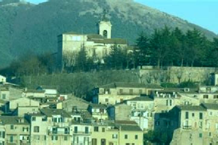 Maya, 35 — Escort in Alatri, Italy