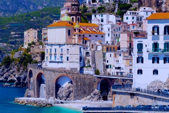 Maya, 35 — Escort in Bresega, Italy