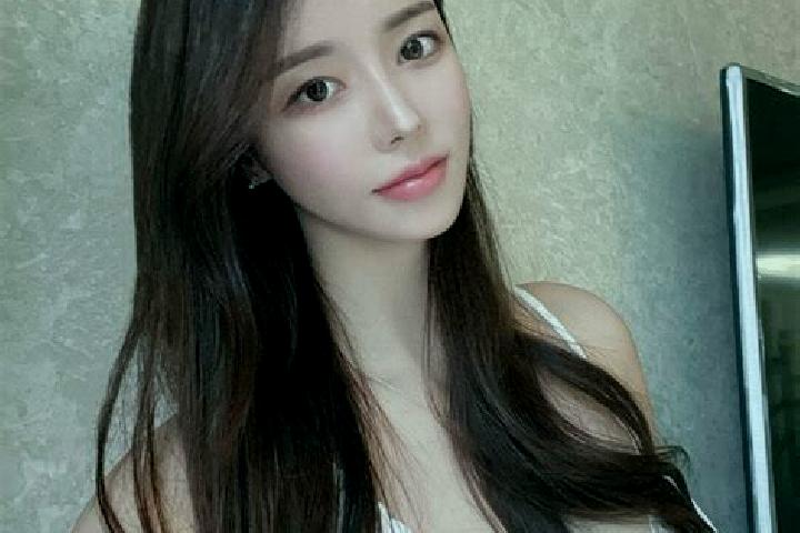 Maya, 35 — Escort in Dagangshan, China