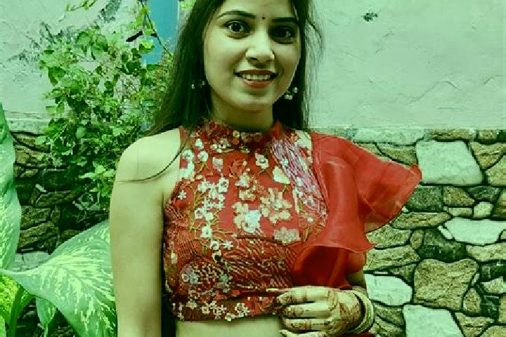 Maya, 35 — Escort in Hansi, India