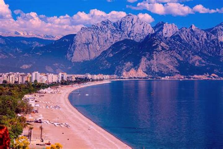 Maya, 35 — Escort in Kemer, Turkey