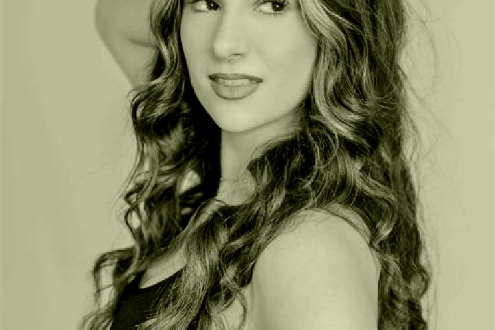 Maya, 35 — Escort in North Enid, United States