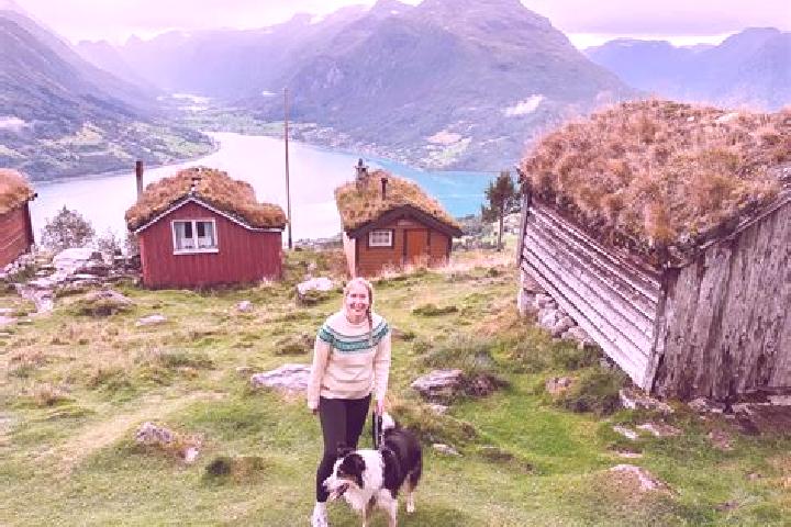 Maya, 35 — Escort in Uggdal, Norway