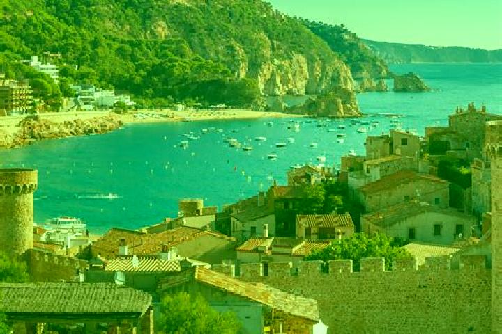 Maya, 35 — Escort in Valderrabano, Spain