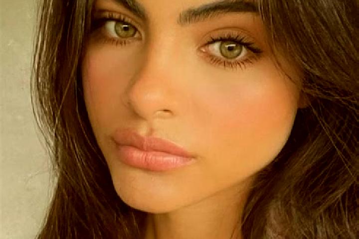 Maya, 36, a red green-eyed indian companion based in Dange. Offering A-Level, 69, Tantra. Available for incall and outcall, overnight bookings available.