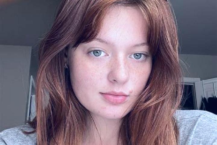 Maya, 36, a red grey-eyed mixed companion based in Drap. Offering Party Girl, Dinner Date, CIM. Available for incall and outcall, overnight bookings available.
