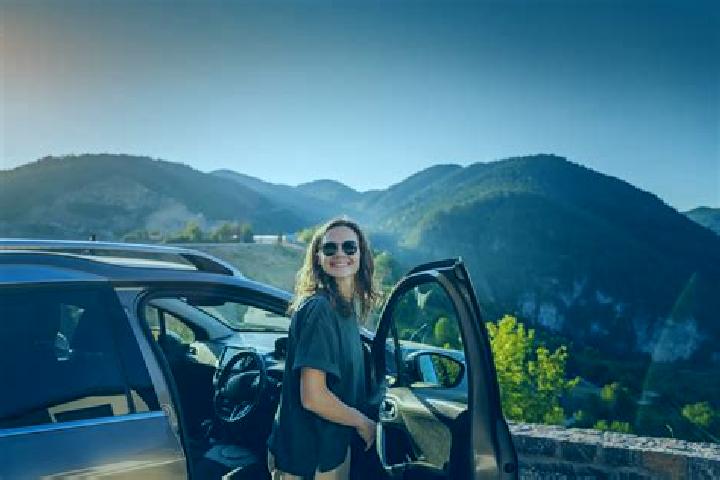 Maya, 36 — Escort in Jachenau, Germany