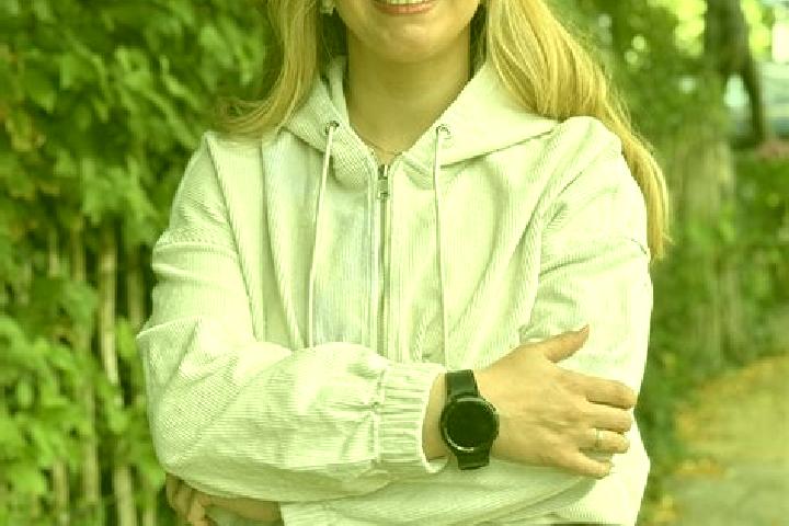 Maya, 36 — Escort in Kalameh, Iran