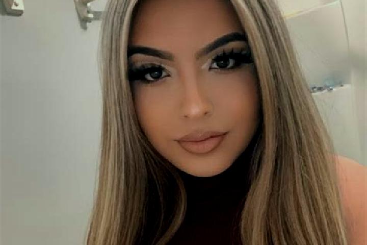 Maya, 37, a blonde amber-eyed latina companion based in Beringovskiy. Offering A-Level, CIM, Massage, Couples, Overnight. Available for incall and outcall, o...