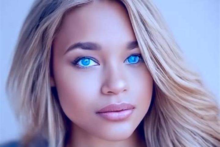 Maya, 37, a blonde blue-eyed latina companion based in Sosnovka. Offering CIM, GFE, Girlfriend Experience. Available for incall and outcall, overnight bookin...