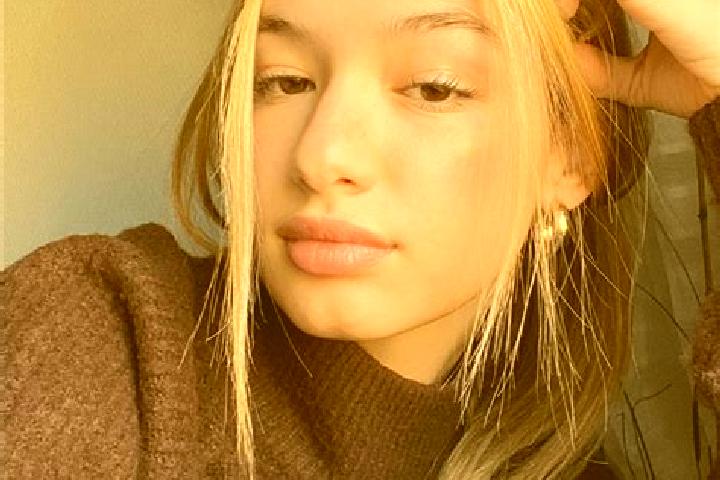Maya, 37, a blonde brown-eyed asian companion based in Can Baro. Offering Travel Companion, Fetish, Deep French Kissing. Available for incall and outcall, ov...