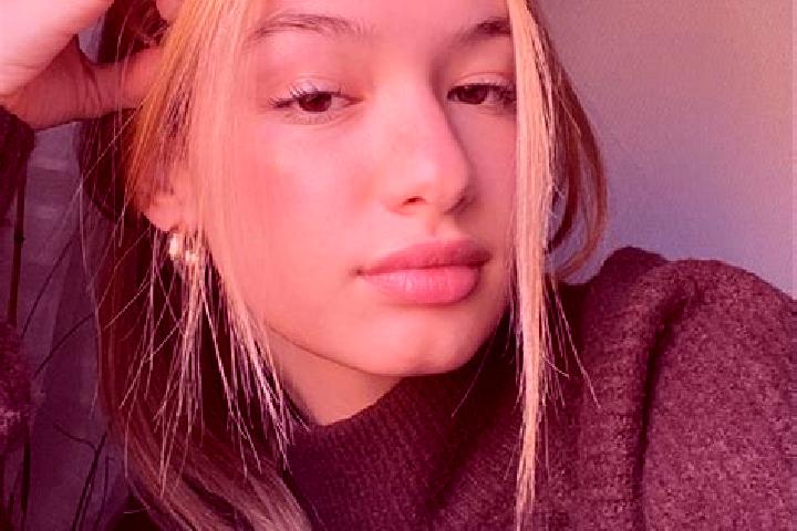 Maya, 37, a blonde brown-eyed asian companion based in Davie. Offering Deep French Kissing, CIM, Fetish. Available for incall and outcall, overnight bookings...
