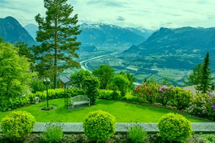 Maya, 37 — Escort in Bendern, Liechtenstein